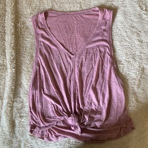 Lululemon exercise top